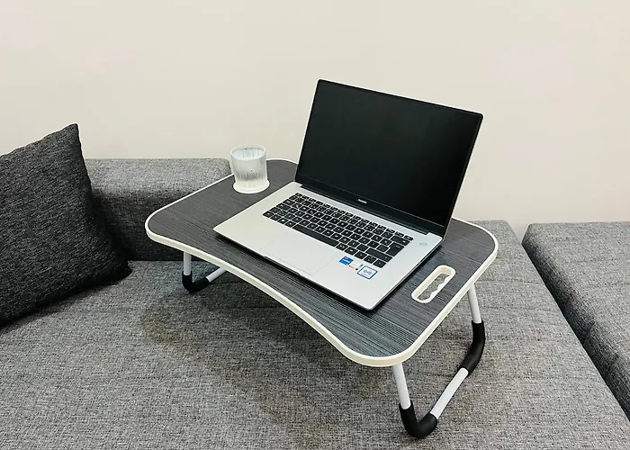 New Close To The Sea No2 *